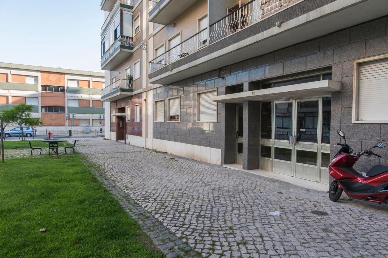 Lovelystay - 2 Bedroom Belem Wonder Lisbon Exterior photo